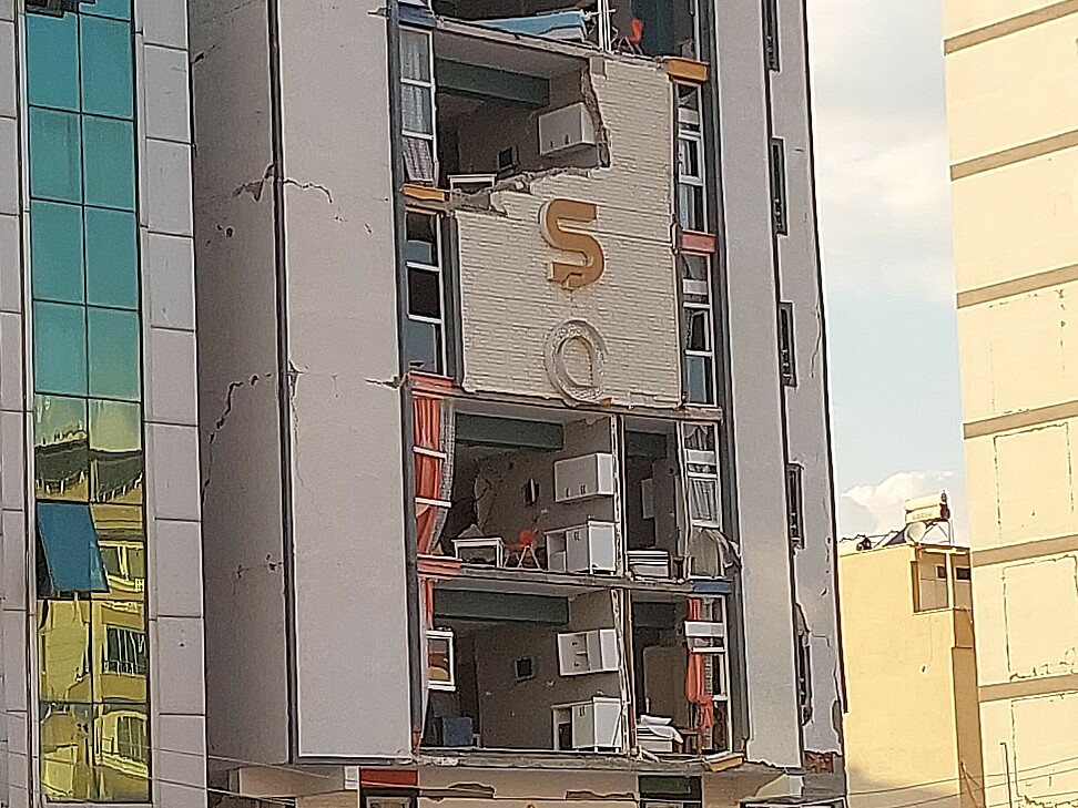 Zerstörung nach Erdbeben in Hatay / Türkei