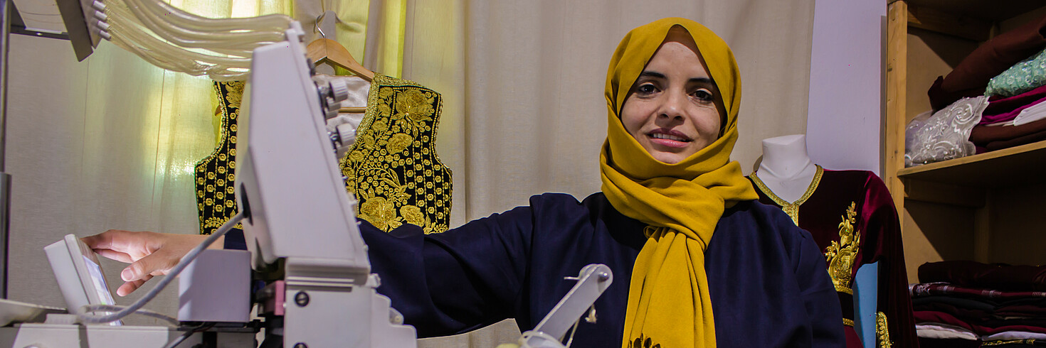 Junge Unternehmerin in Tunesien
