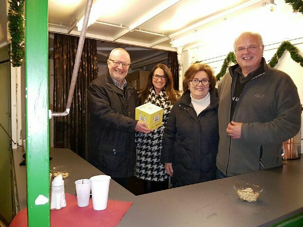 Glühweinstand 2016