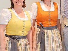 Hilfswerk Dirndl - Design von Elfi Maisetschläger