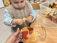 RHI Kids Betriebstagesstätte Kind beim Spielen