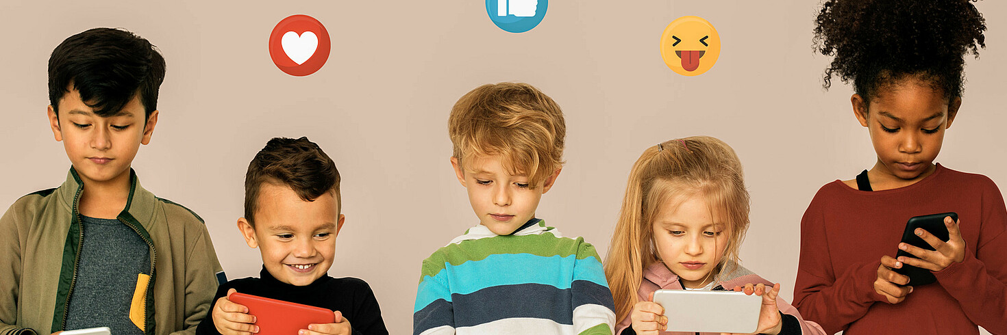 Kinder benutzen soziale Plattformen